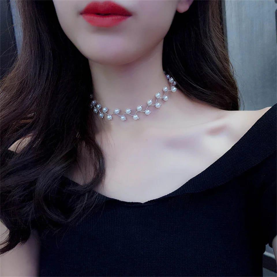 1Pc Alloy Silver Plated Zigzag Choker – White