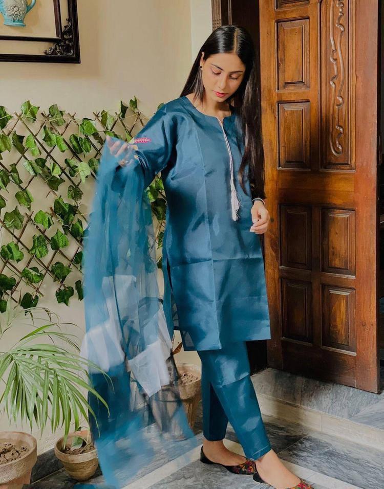 3 Pcs Women’s Stitched Katan Silk Suit – Plain with Embroidered Sleeves