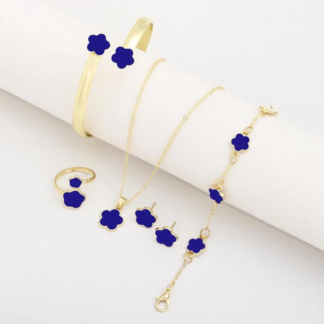 Flower Design Resin Plating Necklace and Bracelet Set