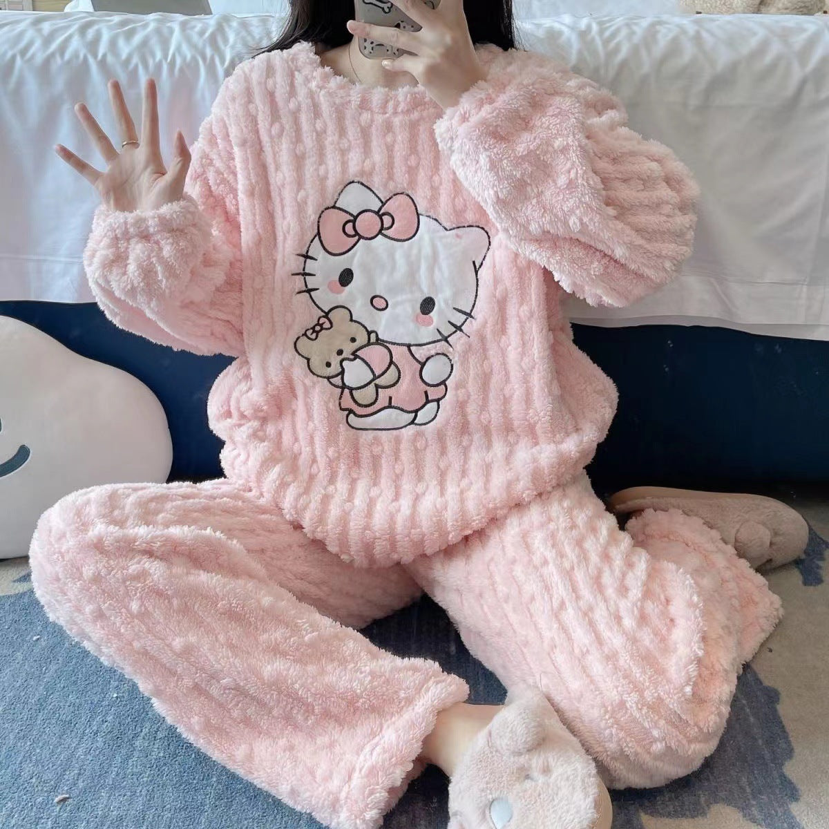 Hello Kitty Bear Coral Fleece Pajamas – Winter Flannel Thickened Sleepwear Set